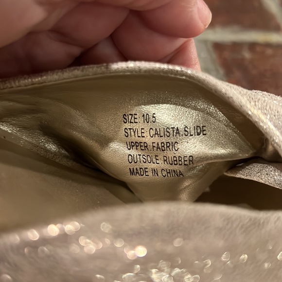 Joyfolie Calista Slide Heels - Picture 7 of 7